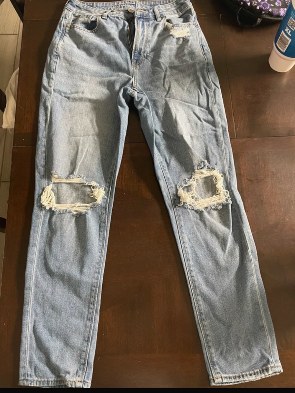 American Eagle Outfitters Light Blue Ripped Boyfriend Jeans